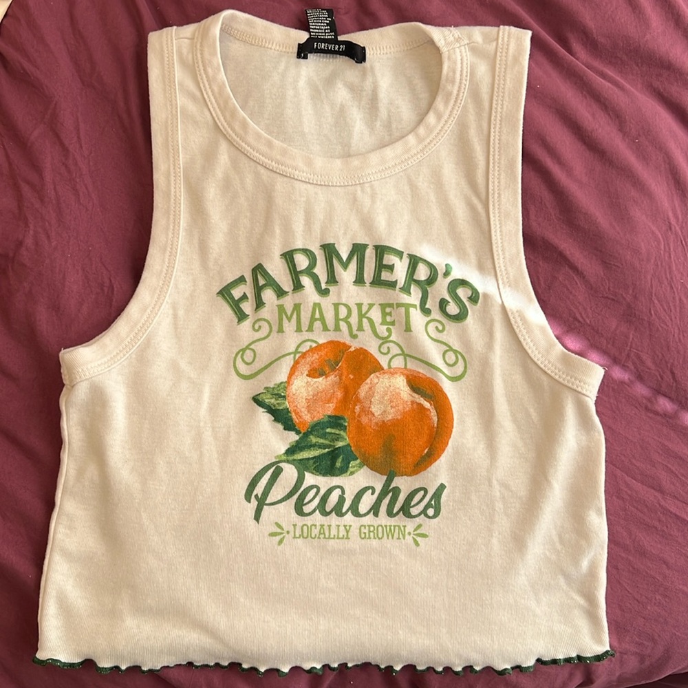 Cute tank top!